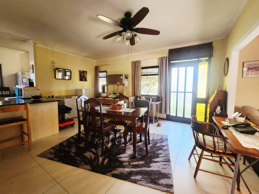To Let 3 Bedroom Property for Rent in Bothasig Western Cape